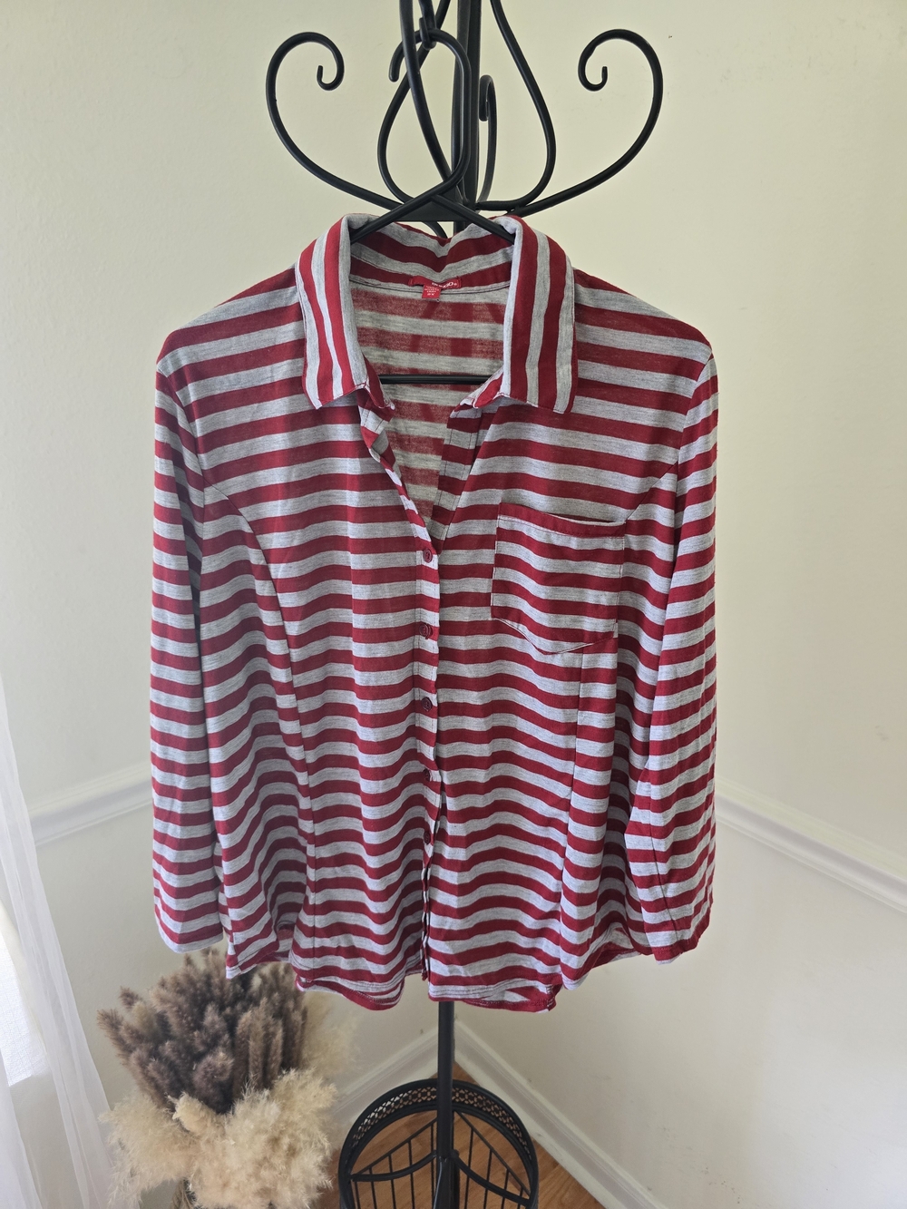BONGO Red and White Striped Long Sleeve Button-Up Top